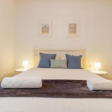 Triana Alfareria Suites By Valcambre Sevilla Buitenkant foto