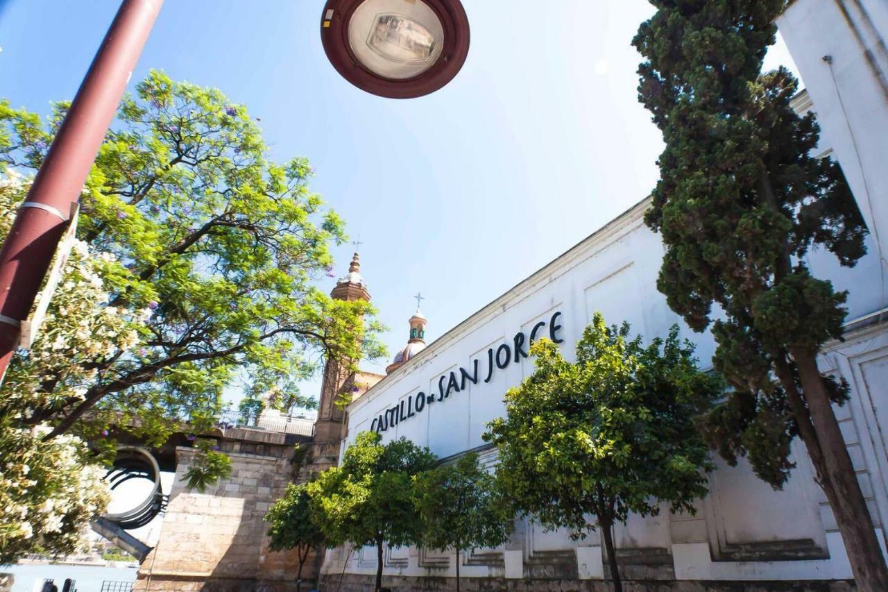 Triana Alfareria Suites By Valcambre Sevilla Buitenkant foto